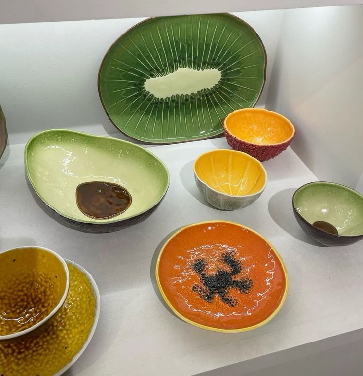 Kiwi Plates